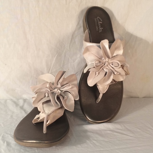 clarks bendables sandals flower